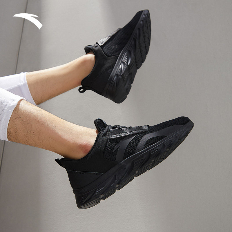 安踏男鞋皮面加绒跑步鞋黑色鞋子冬季减震耐磨跑鞋轻便通勤运动鞋