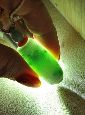 缅甸A货翡翠仿古路路通吊坠