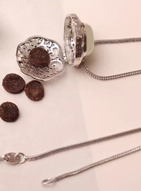 可打开复古卷草纹如意镂空香囊吊坠女随身佩戴香丸无火扩香挂坠