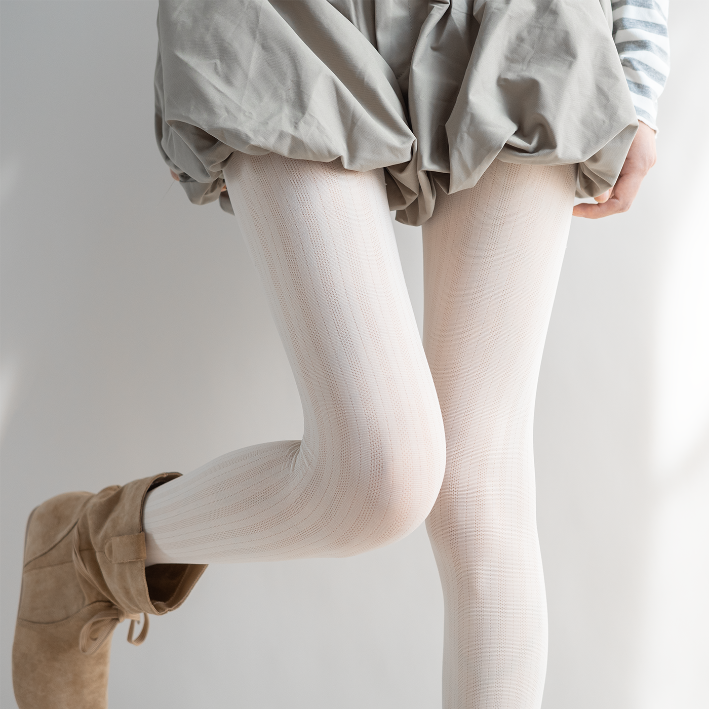 夜间教习室白色丝袜女夏薄款性感防勾丝连裤袜复古暗纹辣妹美肤袜,淘宝优惠券,粉丝福利购,淘宝优惠卷