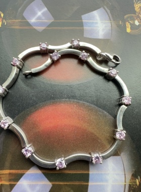 925银镶粉尖晶石手链，波浪形设计线条柔和搭配粉色宝石更具美感