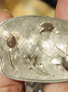 金银叠打工艺欧洲古董首饰蝴蝶兰花老银胸针尺寸4.78*2.9重12g