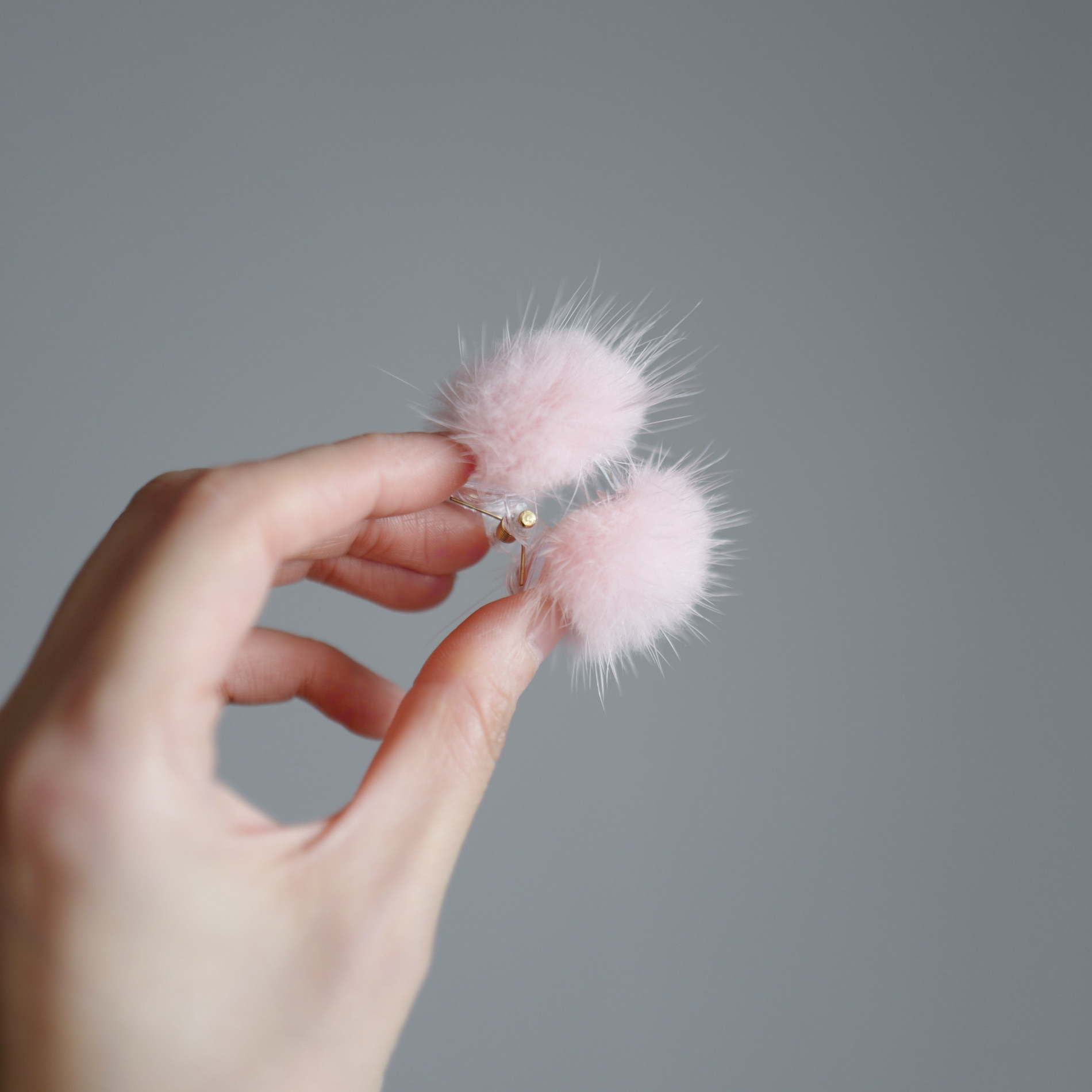 可爱的貂毛球球小号抓夹小女生刘海夹儿童发抓头饰发夹配饰发饰,淘宝优惠券,粉丝福利购,淘宝优惠卷