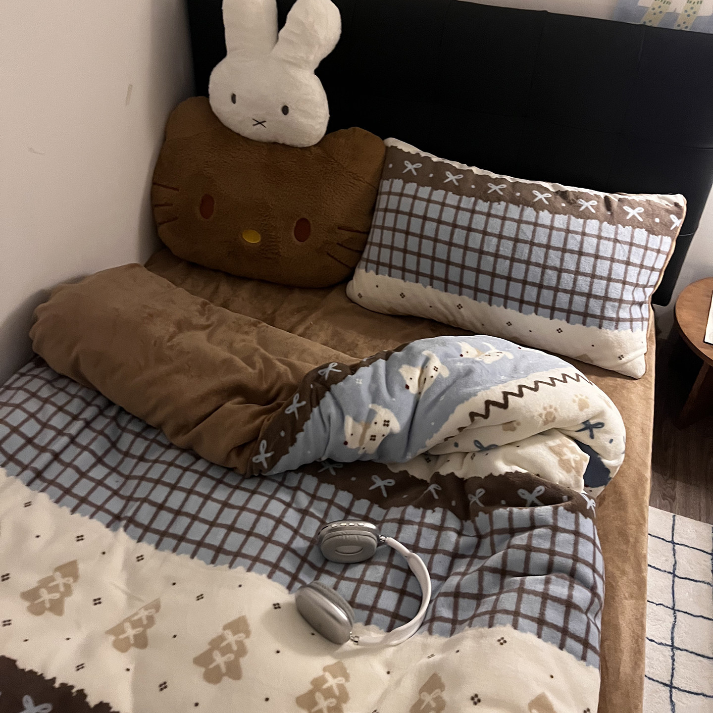 晚安猫费尔岛修狗四件套咖色美拉德风牛奶绒床单被套宿舍三件套