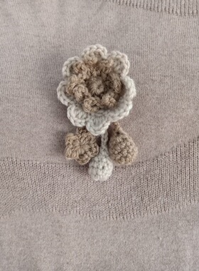 手钩毛线花朵胸花服装辅料装饰