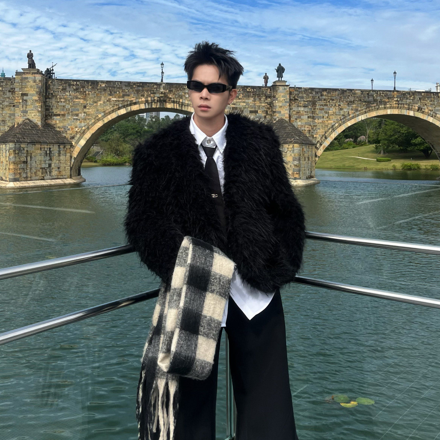 BLACKMAGAZINE小众复古仿貂毛晕色皮草外套轻奢感座山雕廓形夹克,淘宝优惠券,粉丝福利购,淘宝优惠卷