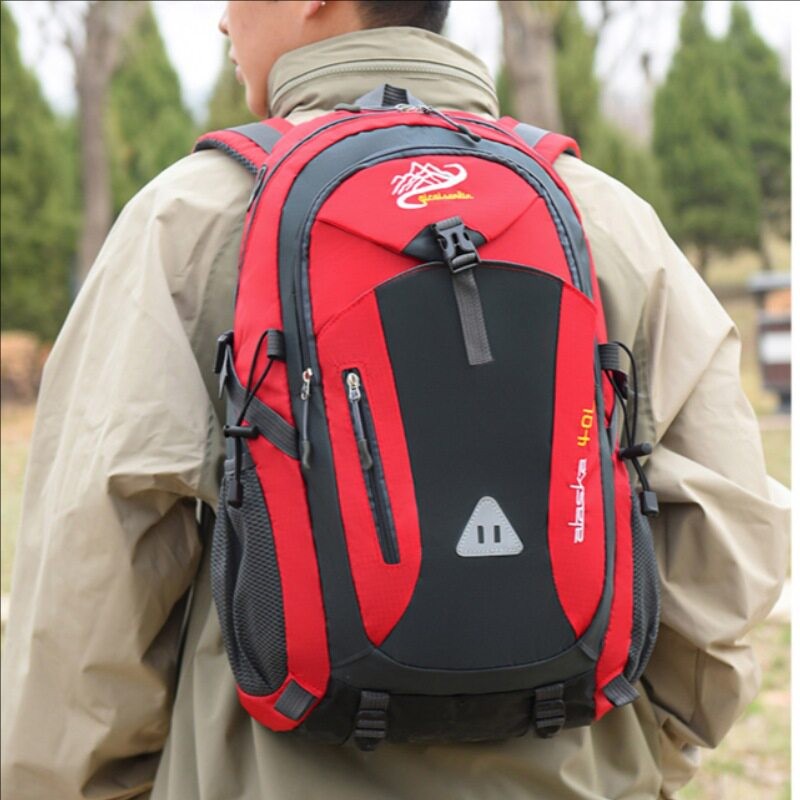 Outdoor sports travel backpack hiking water-repellent backpack men's casual sports bag new camping mountaineering bag