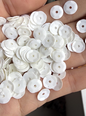瓷色象牙白色凹凸亮片3mm-12mm龟壳面米白珠片手工饰品服装辅料