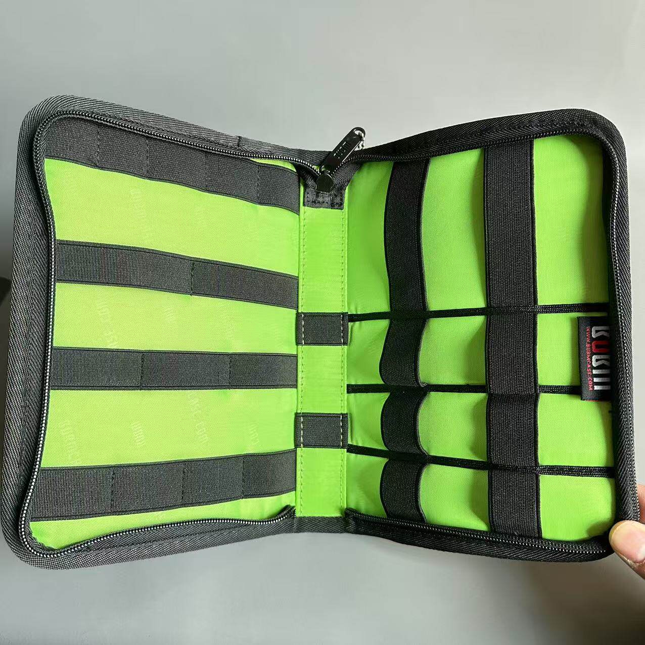 高品质数码配件收纳包 绑带固定保护 U盘MP3充电器拉链包