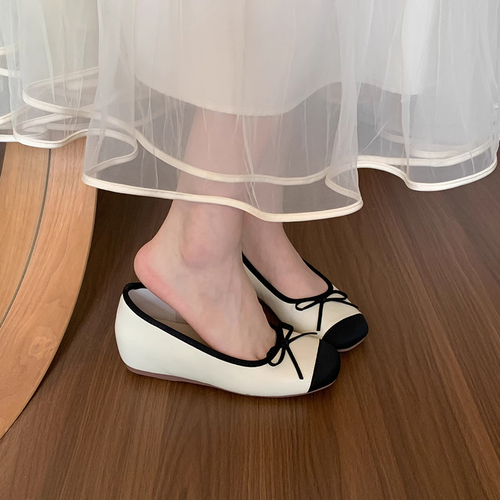 芭蕾单鞋女鞋特点与选择？芭蕾单鞋女鞋休闲场合如何搭配？