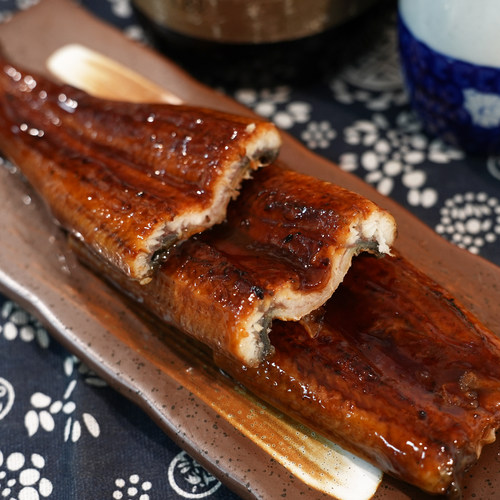 日式烤鳗鱼寿司外卖料理专用整条200g加热即食鳗鱼饭寿司蒲烧鳗鱼 - 图0