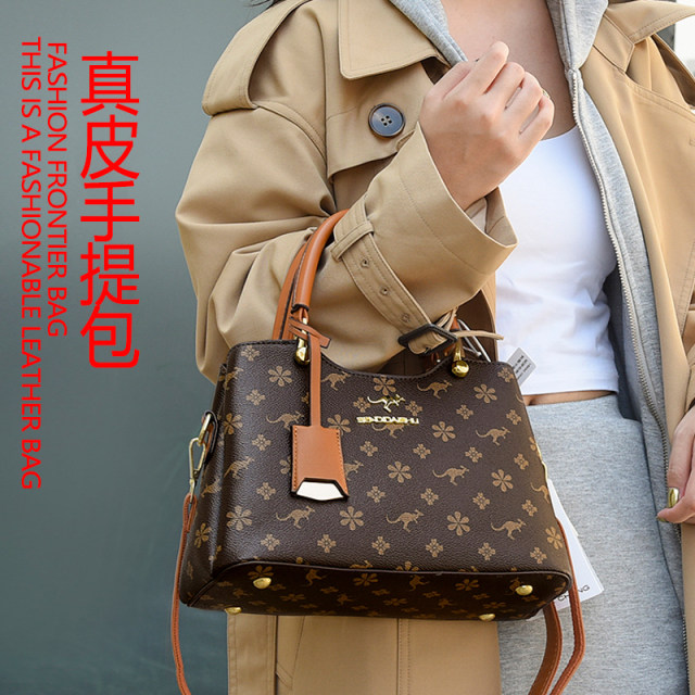 Brand genuine leather women's handbag texture large bag 2023 new bag women's model mother's crossbody women's bag elegant