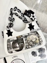 (Black & White Tail) Man Bears Hkk Original Five-Star Acclaim Pain Pack Black & White Quadratic Metakpop Pain Bag