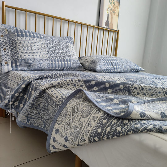 Clever hand golden shuttle double-sided jacquard old coarse cloth mat three-piece set summer bed sheet double air conditioning mat 1.8 meters 2m