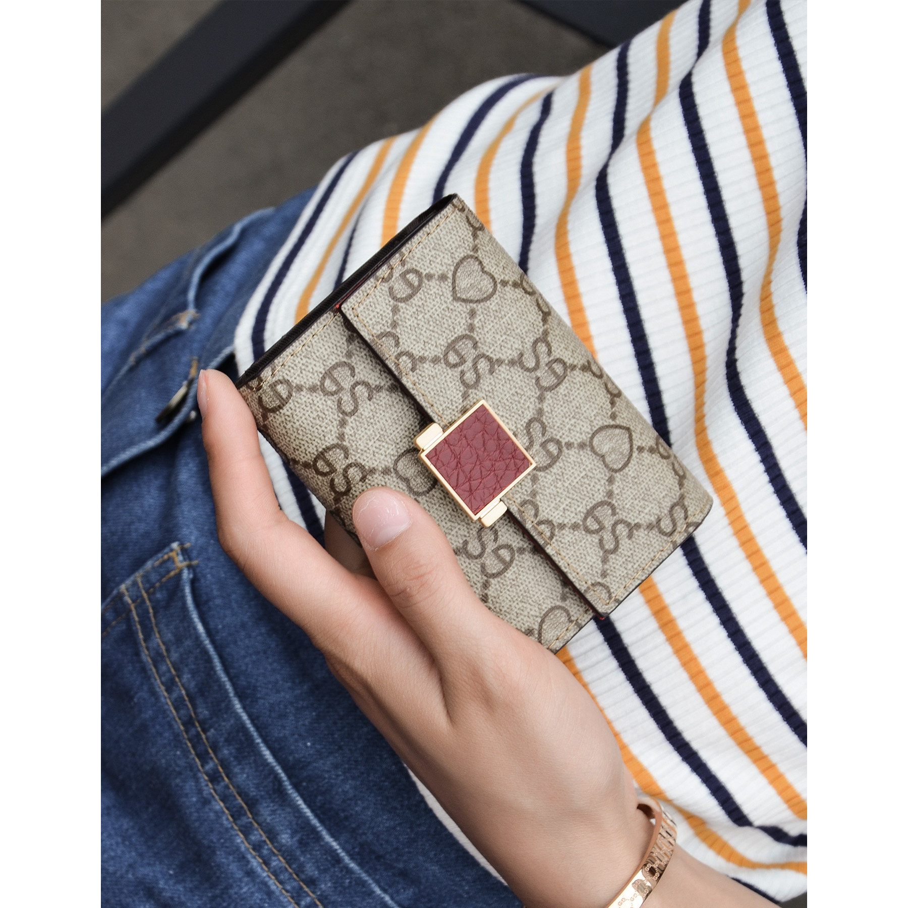 欧美印花女式多卡位按扣简约卡片包 路尼亚卡包