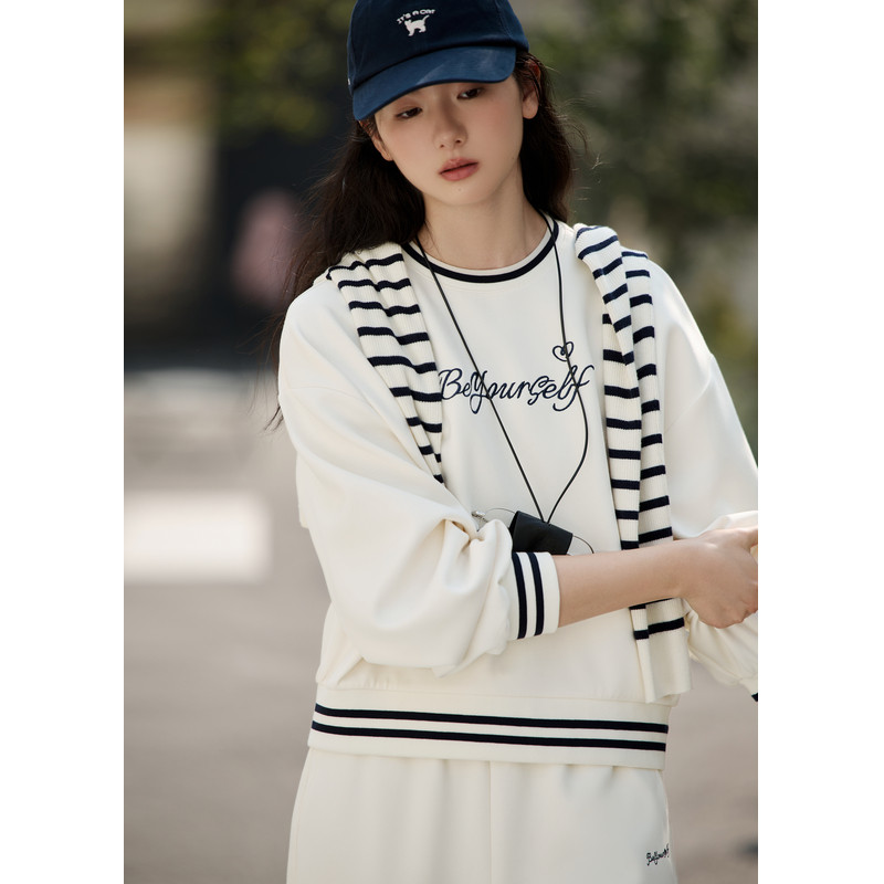 紫涵宽松显瘦撞色圆领刺绣卫衣卫裤户外休闲两件套装女春秋季新款,淘宝优惠券,粉丝福利购,淘宝优惠卷