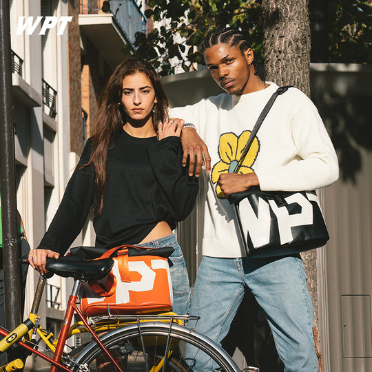 斜挎包可扩容轻便骑行包防水邮差包通勤包旅行单肩大容量男女同款