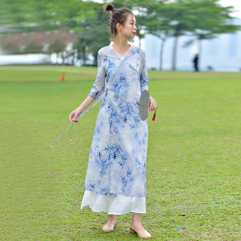 莎韵诗2022中国风显瘦v领连衣裙 莎韵诗连衣裙