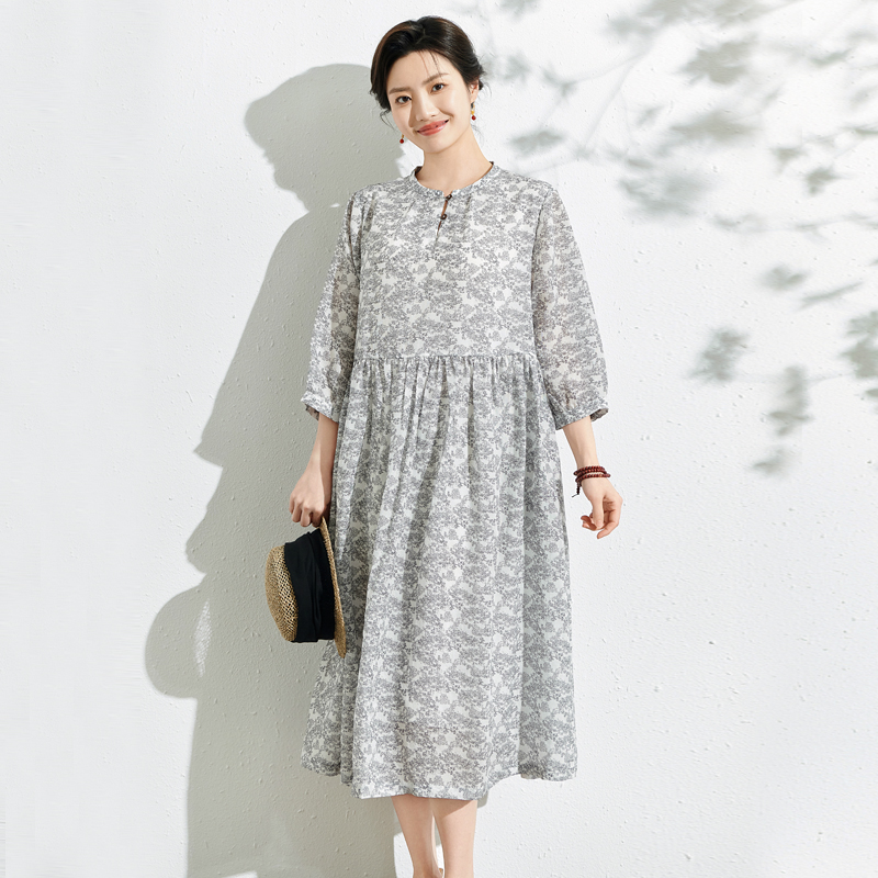 度假旅行碎花七分袖长裙子夏季文艺女装100支苎麻印花仙气连衣裙