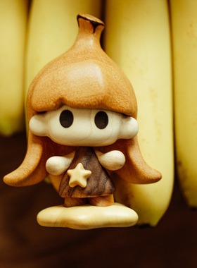 原创设计手办木质潮玩礼物原上城winki香蕉人治愈情绪办公室摆件