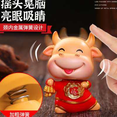 新款新圣诞节礼物汽车饰车载照片定制摇头情侣款创意车内装饰中控