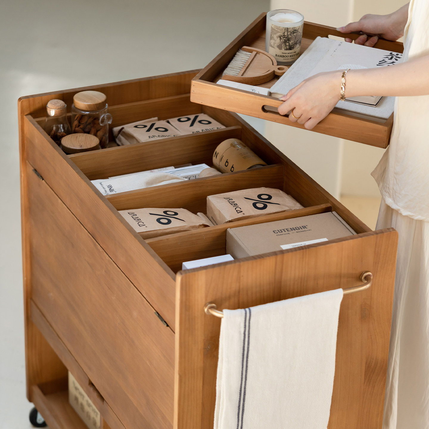 润家家居原木风可移动边几多功能实木推车茶几矮桌工作台收纳柜,淘宝优惠券,粉丝福利购,淘宝优惠卷