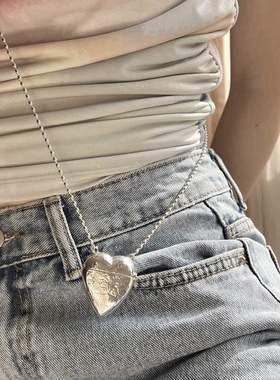 爱心浮雕包项链斜挎小相盒