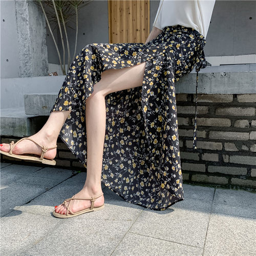 碎花半身长裙女夏2026新款波西米亚包臀裙子系带雪纺一片式半身裙 - 图0