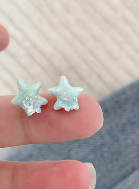 蓝色小众设计感耳环小清新