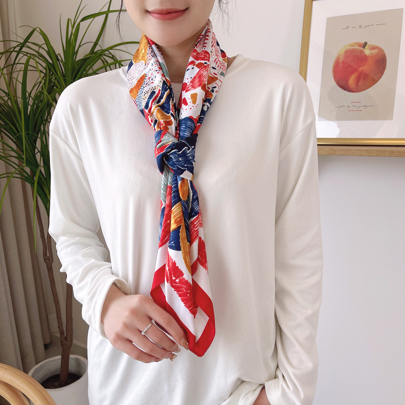 90X90CM大方巾春秋薄款年轻百搭丝巾女护肩颈披肩围巾可当包头巾 - 图1