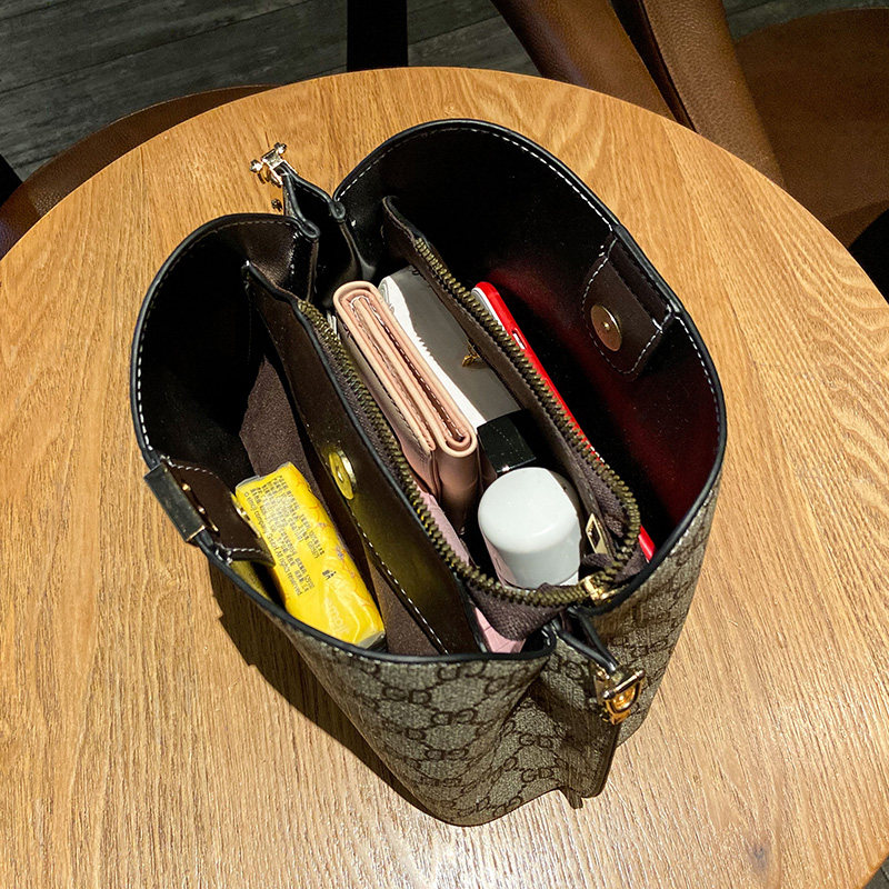 质感女士2020新款潮大容量小包包 昕薇蝶女士包袋