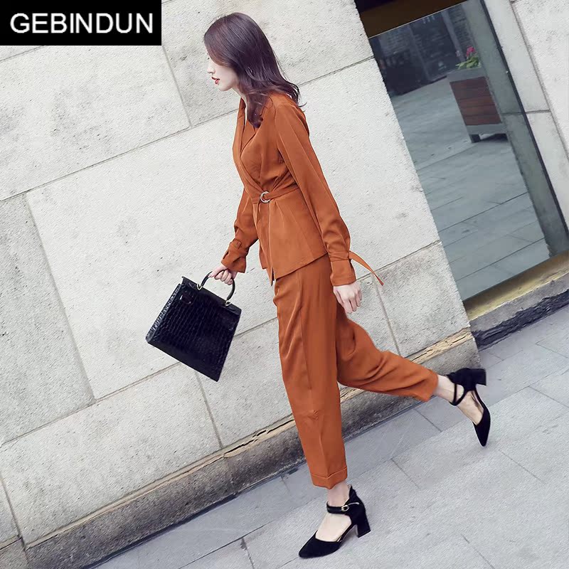 哥宾杜旗舰店GEBINDU磨砂真皮包头侧空方根裸色单鞋女粗跟2018新款百搭韩版包3