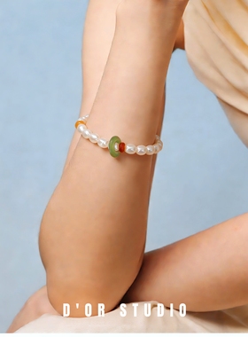 天然珍珠和田玉蜜蜡玛瑙手串