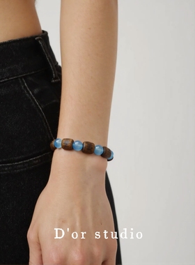 原创天然海蓝宝沉香木手串新中式国风手串五行补水木男女同款手串