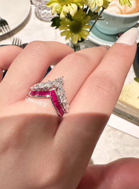 18k金天然红宝石钻石戒指