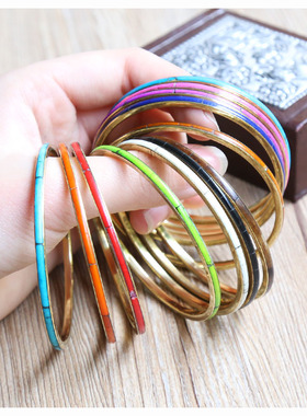 仙女风旅行拍摄多彩藏饰品手镯