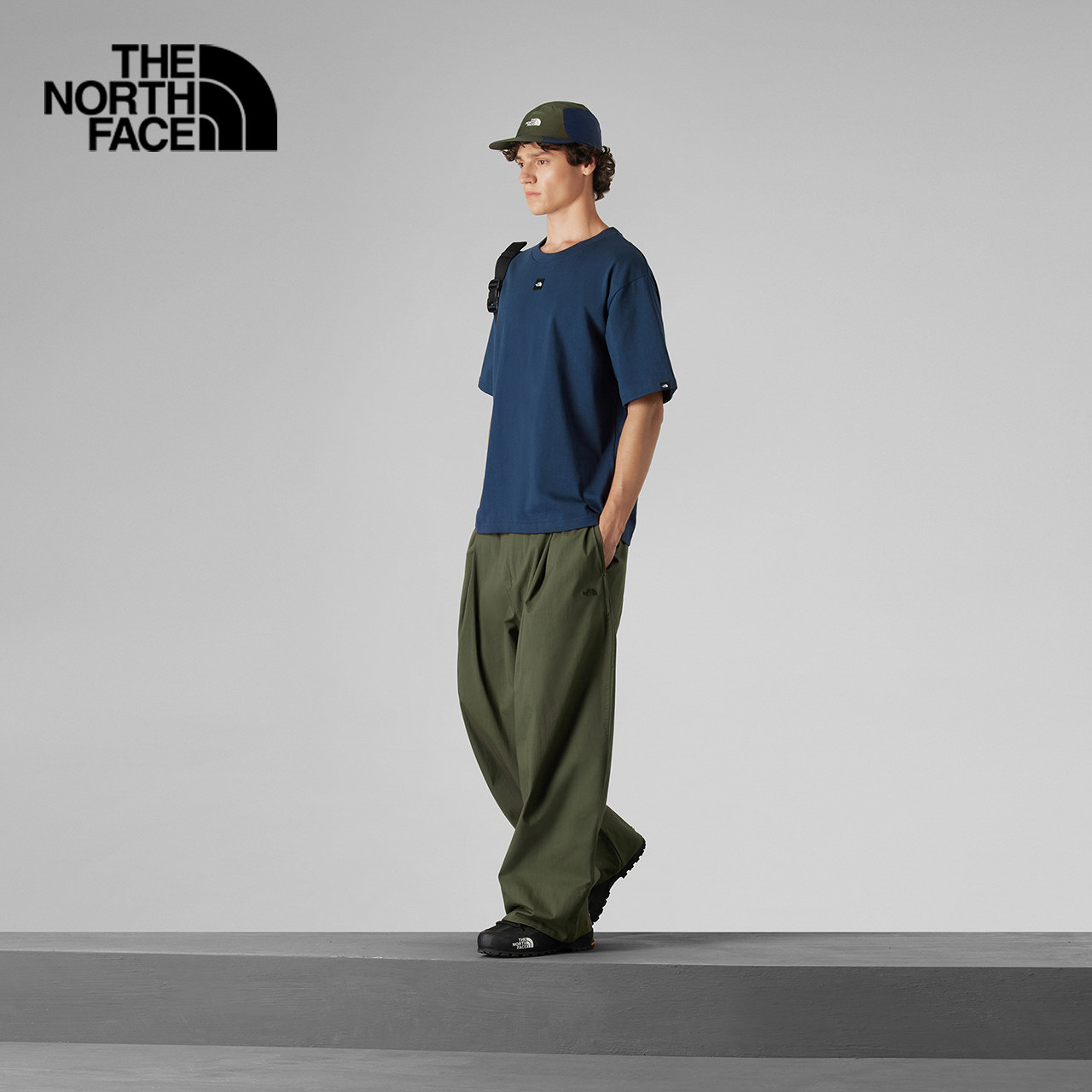 北面UE男短袖T恤重磅纯棉宽松舒适城市户外休闲TheNorthFace|8BTV,淘宝优惠券,粉丝福利购,淘宝优惠卷