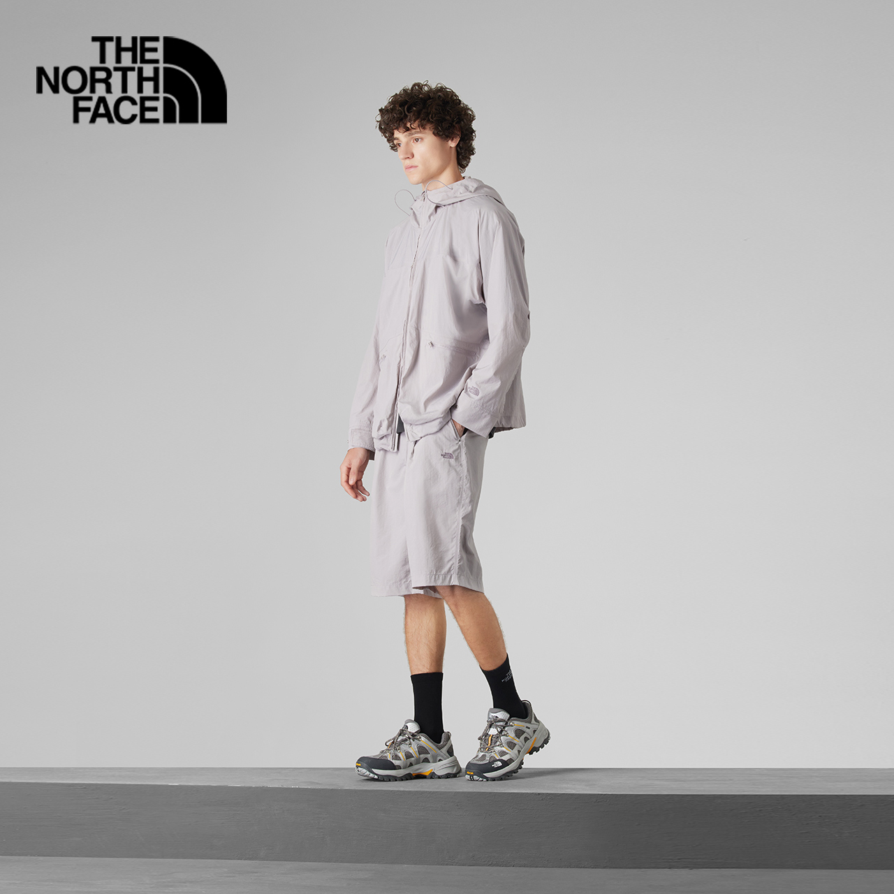 北面UE男防泼水夹克经典连帽外套户外新款TheNorthFace|8BU6 - 图0