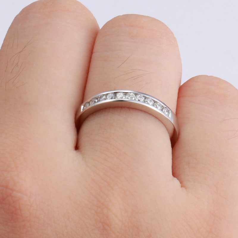 千影男女款食排戒au750白金钻戒 千影珠宝手饰