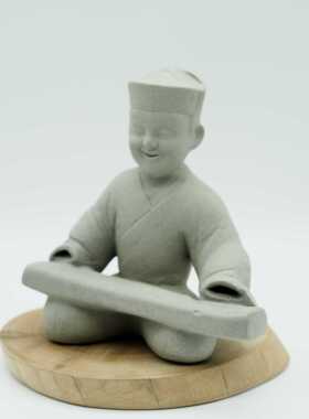 抚琴俑摆件成都博物馆