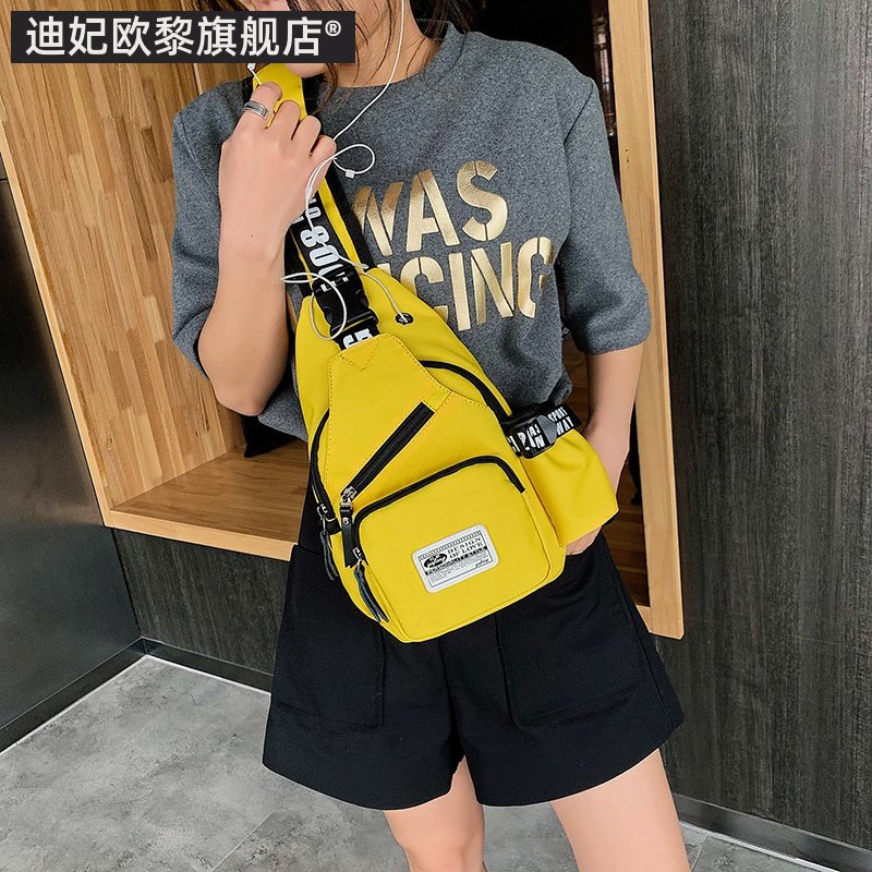 女胸包2019新款春女士胸包斜跨包帆布百搭胸前包斜跨胸包女潮包小_虎窝淘