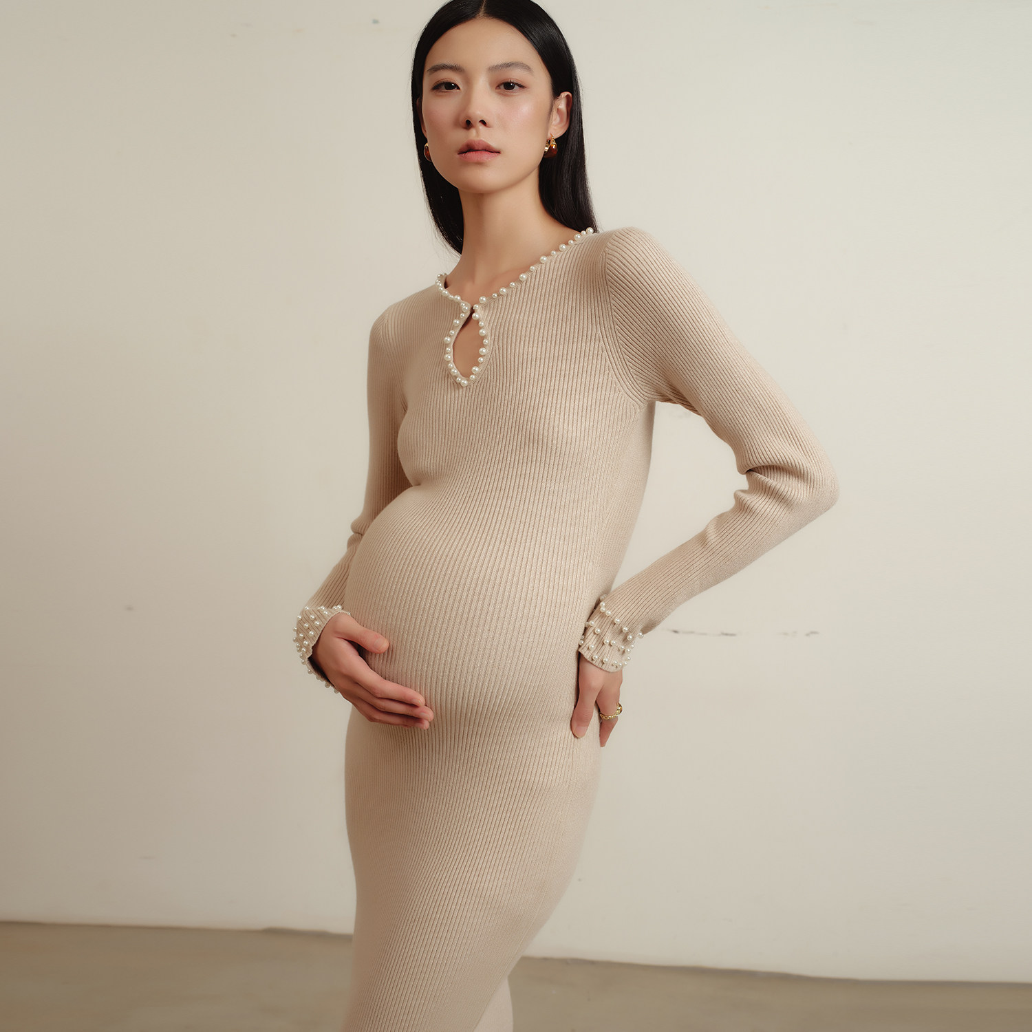 SELLYNEAR孕妈妈高级感裙子2025秋冬新款时尚法式气质孕妇连衣裙,淘宝优惠券,粉丝福利购,淘宝优惠卷