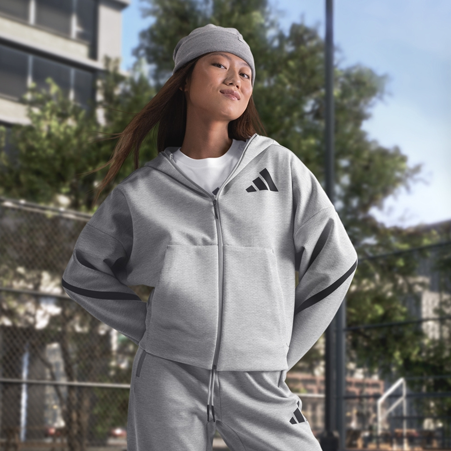 ADIDAS ZNE系列黑标制服亲肤柔软连帽外套女阿迪达斯轻运动 - 图3