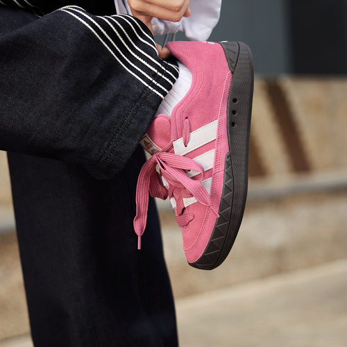 「鲨鱼面包鞋」ADIMATIC经典运动板鞋男女adidas阿迪达斯三叶草 - 图1