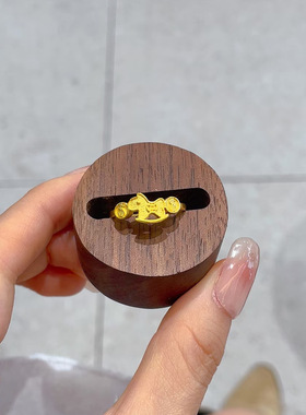 新中式古法金工艺马上有钱戒指女