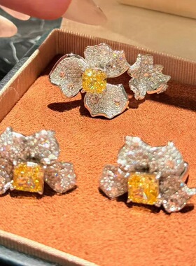 高级感镶嵌锆石花瓣戒指小众夸张