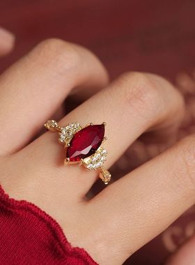 闪耀酒红色戒指女款轻奢小众高级感精致宫廷风气质百搭食指戒指环