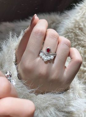 皇冠珍珠红钻戒指女款轻奢ins小众高级感精致气质百搭食指戒指环