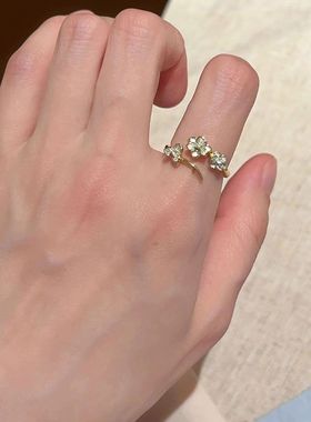 仙气花朵蝴蝶戒指女款轻奢小众独特高级感2025新款爆款食指戒指环