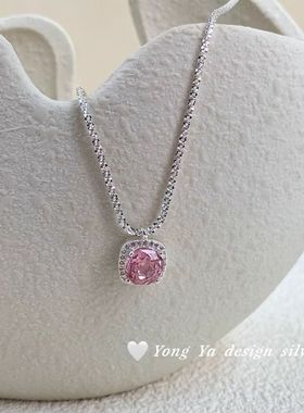 波光粼粼粉色方糖颈链锁骨链甜美轻奢小众高级设计感闺蜜生日礼物